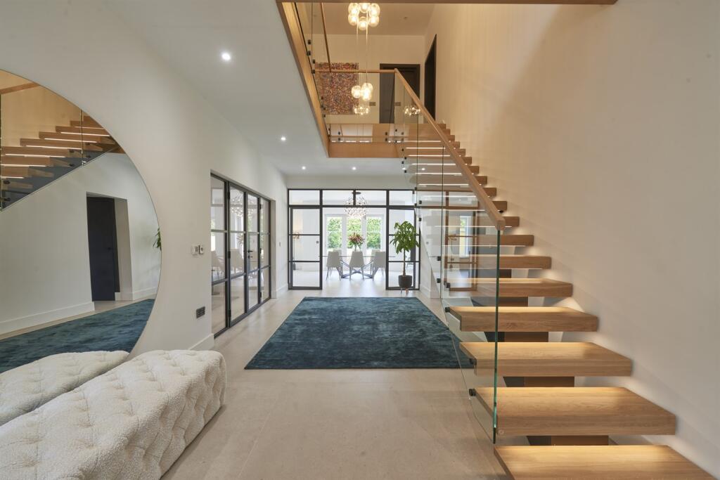 5 bedroom detached house for sale in Hale Road, Hale, WA15